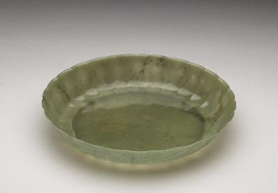 图片[2]-Jade plate with floral rim, India-China Archive